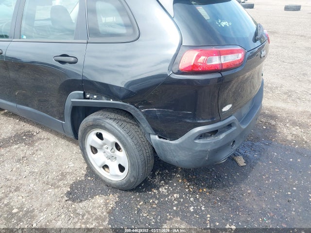 44639352 :رقم المزاد ، 1C4PJLAB1EW112419 vin ، 2014 Jeep Cherokee Sport مزاد بيع