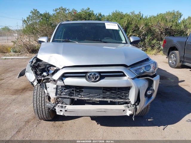 Toyota 4RUNNER SR5 2023 JTEEU5JR3P5285452 Image 13