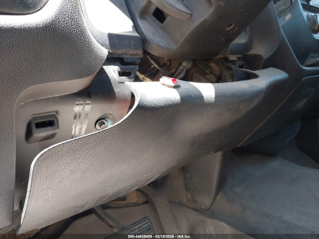 44639409 :رقم المزاد ، 1GB4CYCG7FF145482 vin ، 2015 Chevrolet Silverado 3500hd Chassis Wt مزاد بيع