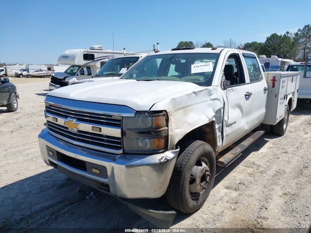 44639409 :رقم المزاد ، 1GB4CYCG7FF145482 vin ، 2015 Chevrolet Silverado 3500hd Chassis Wt مزاد بيع