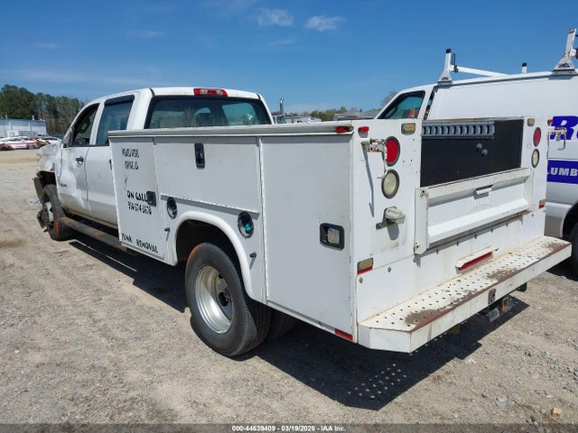 44639409 :رقم المزاد ، 1GB4CYCG7FF145482 vin ، 2015 Chevrolet Silverado 3500hd Chassis Wt مزاد بيع