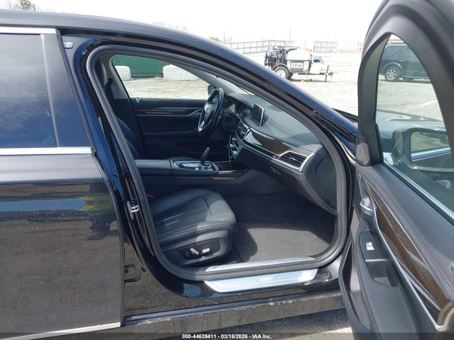 2019 BMW 740I WBA7E4C53KGV28380 Photo 4