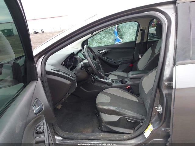 1FADP3K29EL112319 Ford FOCUS SE