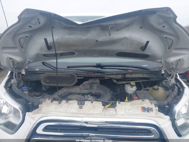 2018 Ford Transit-250 მანქანა იყიდება აუქციონზე, vin: 1FTYR1YM5JKB17102, აუქციონის ნომერი: 44639450