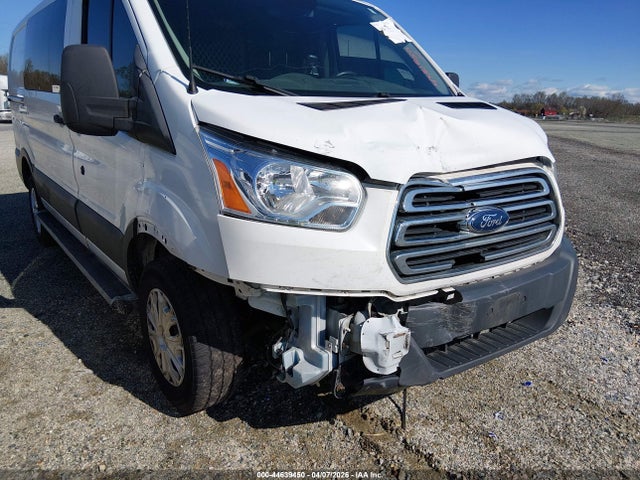 2018 Ford Transit-250 მანქანა იყიდება აუქციონზე, vin: 1FTYR1YM5JKB17102, აუქციონის ნომერი: 44639450