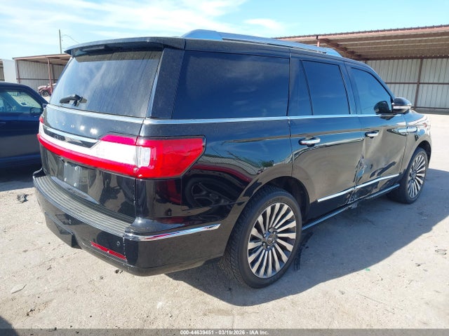 44639451 :رقم المزاد ، 5LMJJ2LT4JEL10183 vin ، 2018 Lincoln Navigator Reserve مزاد بيع