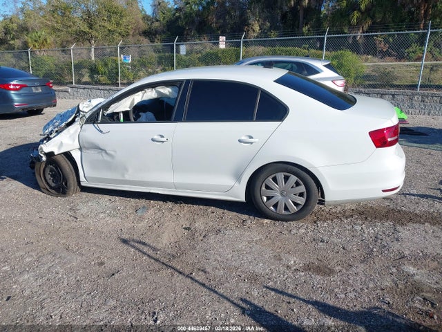 44639457 :رقم المزاد ، 3VW2K7AJ3FM407185 vin ، 2015 Volkswagen Jetta 2.0l S مزاد بيع