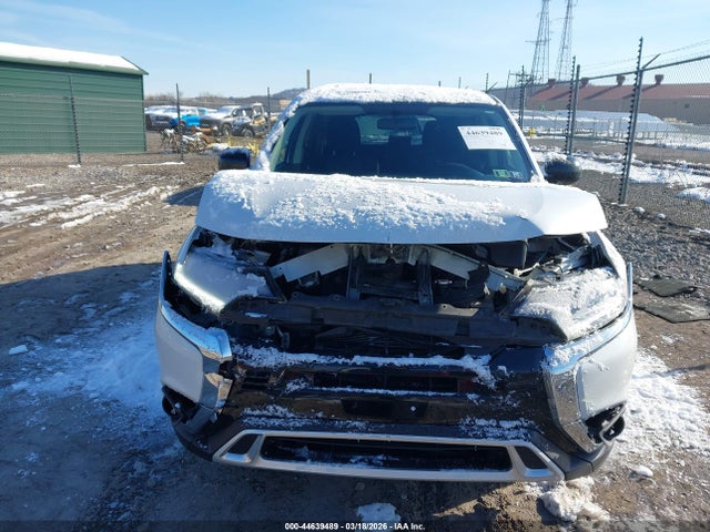 Продаж на аукціоні авто 2020 Mitsubishi Outlander Es 2.4 S-awc, vin: JA4AZ3A35LZ045658, номер лоту: 44639489
