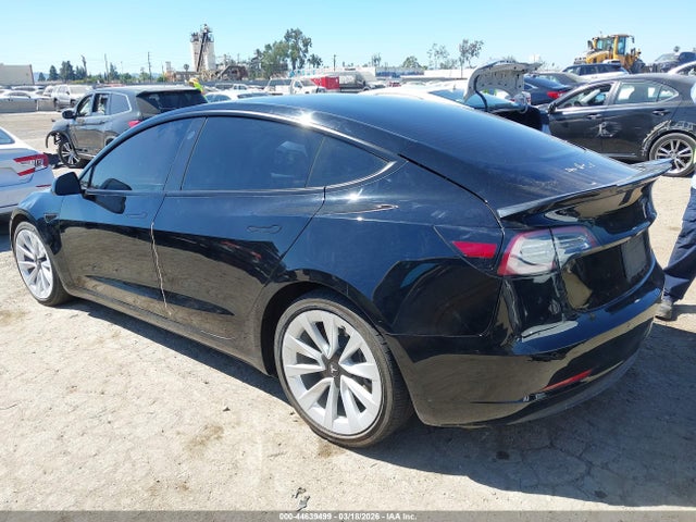 2022 Tesla Model 3 Rear-wheel Drive მანქანა იყიდება აუქციონზე, vin: 5YJ3E1EA0NF137714, აუქციონის ნომერი: 44639499