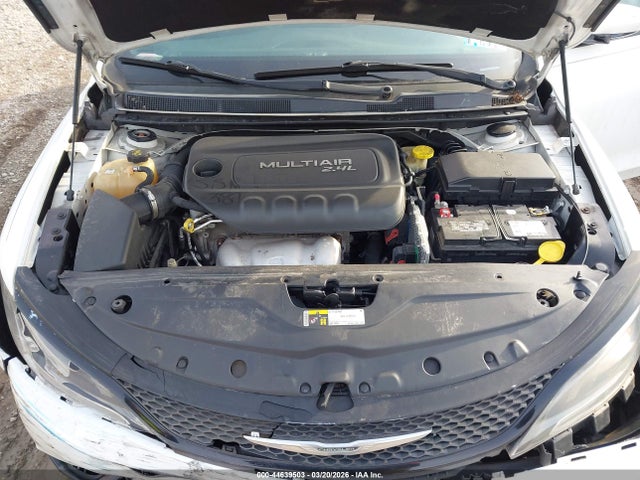 Aukcja sprzedaży 2015 Chrysler 200 S, vin: 1C3CCCBB7FN725230, numer aukcji: 44639503