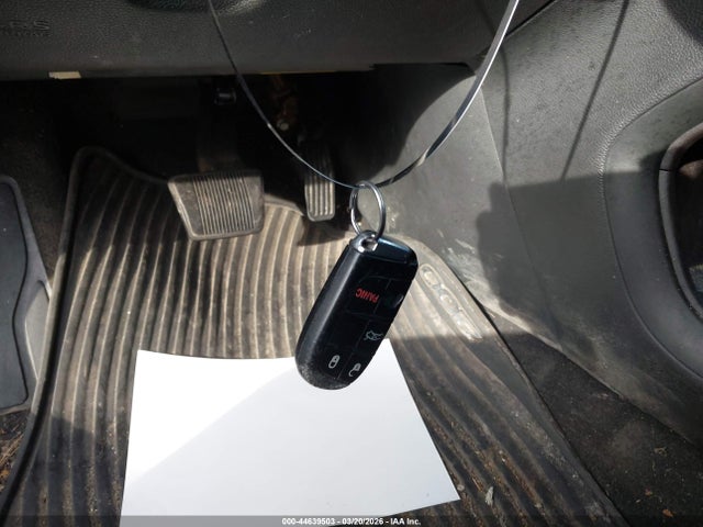 Aukcja sprzedaży 2015 Chrysler 200 S, vin: 1C3CCCBB7FN725230, numer aukcji: 44639503
