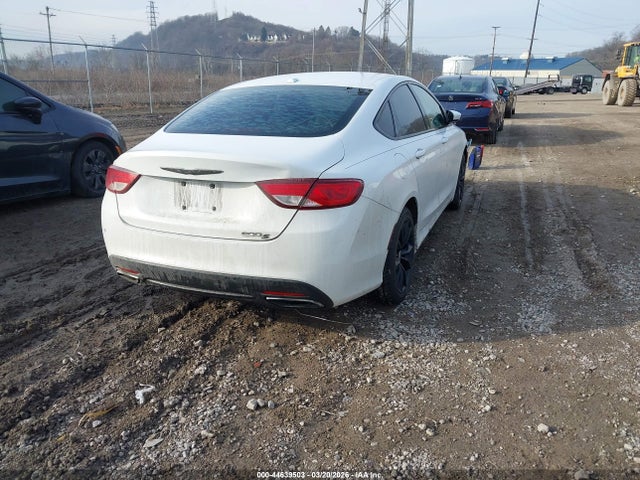Aukcja sprzedaży 2015 Chrysler 200 S, vin: 1C3CCCBB7FN725230, numer aukcji: 44639503