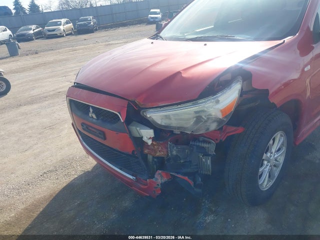 Продажа на аукционе авто 2011 Mitsubishi Outlander Sport Es, vin: JA4AP3AU6BZ003691, номер лота: 44639531