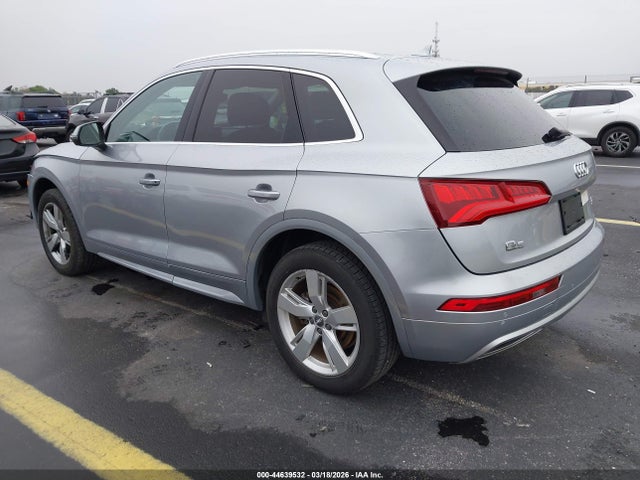 2018 AUDI Q5 WA1BNAFY5J2228928 Photo 2