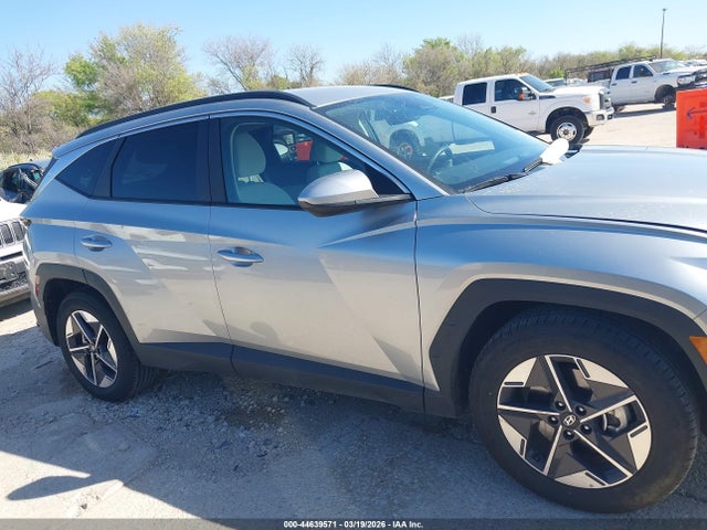 Hyundai TUCSON SEL 2025 5NMJB3DE3SH571572 Image 13