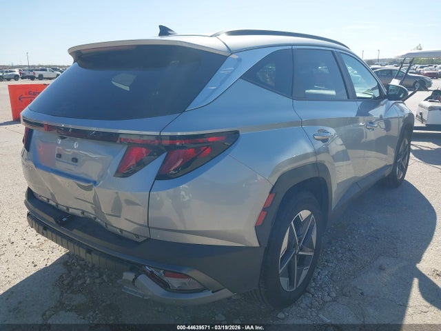 Hyundai TUCSON SEL 2025 5NMJB3DE3SH571572 Image 4