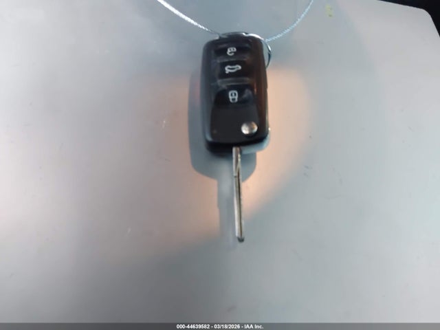 44639582 :رقم المزاد ، WVGAV3AX0DW053329 vin ، 2013 Volkswagen Tiguan Se مزاد بيع