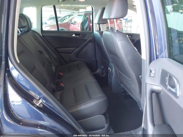 44639582 :رقم المزاد ، WVGAV3AX0DW053329 vin ، 2013 Volkswagen Tiguan Se مزاد بيع
