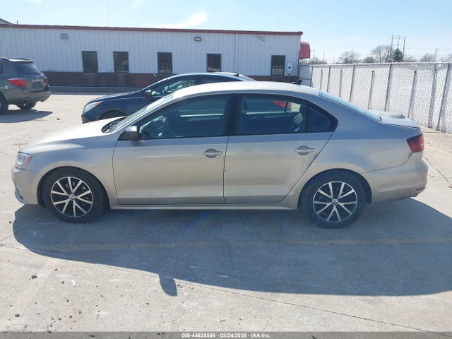 Продаж на аукціоні авто 2016 Volkswagen Jetta 1.4t Se, vin: 3VWD67AJ3GM218308, номер лоту: 44639588