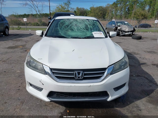 44639590 :رقم المزاد ، 1HGCR2F31FA077741 vin ، 2015 Honda Accord Lx مزاد بيع