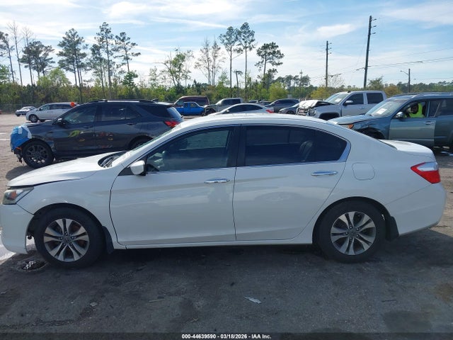 44639590 :رقم المزاد ، 1HGCR2F31FA077741 vin ، 2015 Honda Accord Lx مزاد بيع