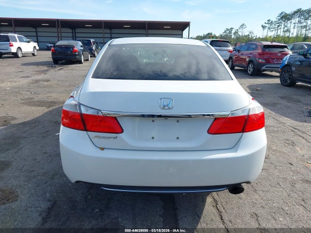 44639590 :رقم المزاد ، 1HGCR2F31FA077741 vin ، 2015 Honda Accord Lx مزاد بيع
