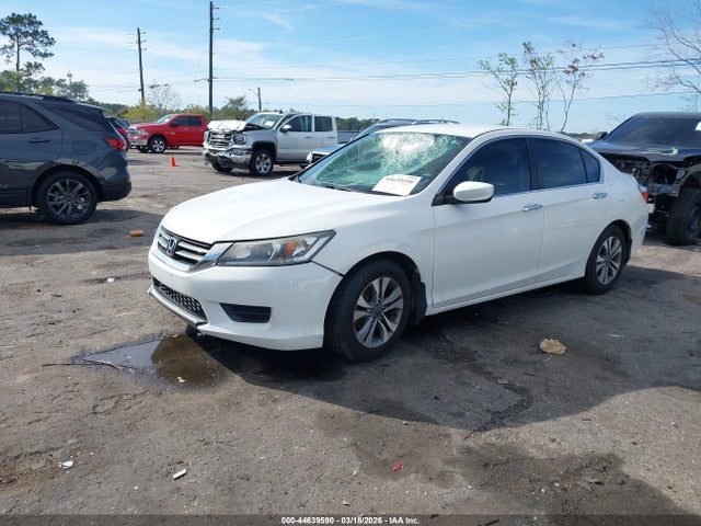 44639590 :رقم المزاد ، 1HGCR2F31FA077741 vin ، 2015 Honda Accord Lx مزاد بيع