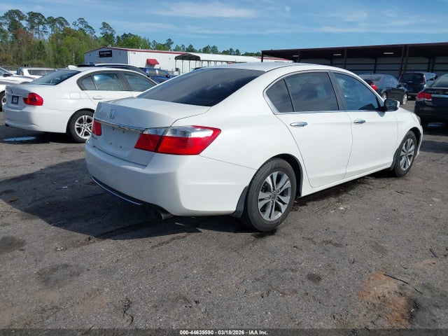44639590 :رقم المزاد ، 1HGCR2F31FA077741 vin ، 2015 Honda Accord Lx مزاد بيع