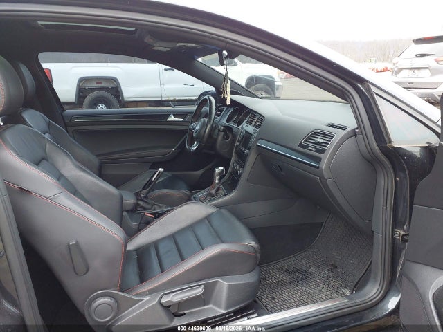 2015 Volkswagen Golf Gti 2.0t Se 2-door მანქანა იყიდება აუქციონზე, vin: 3VWTT7AU0FM071409, აუქციონის ნომერი: 44639609