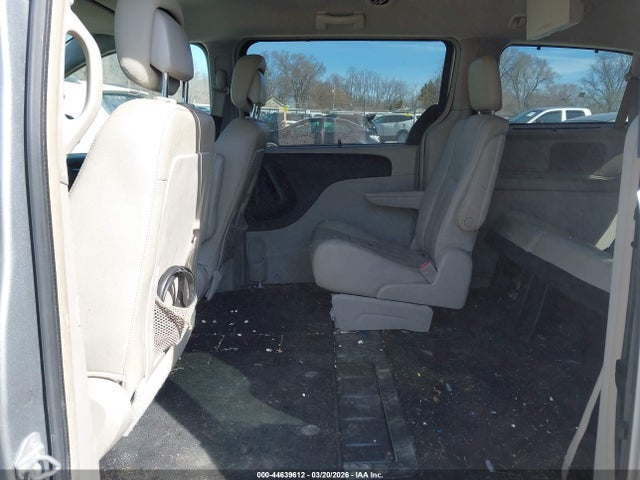 44639612 :رقم المزاد ، 2C4RC1CG4FR673661 vin ، 2015 Chrysler Town & Country Touring-l مزاد بيع