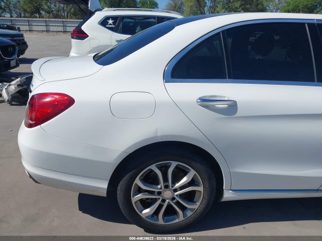 44639622 :رقم المزاد ، 55SWF4KB8GU139544 vin ، 2016 Mercedes-benz C 300 4matic مزاد بيع