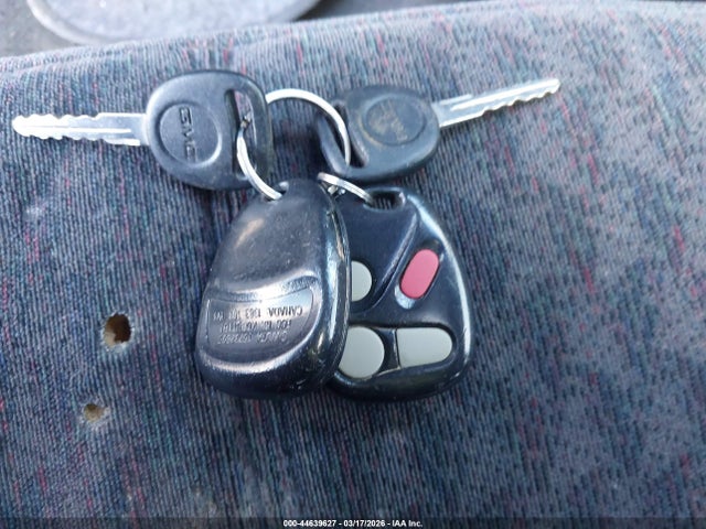 44639627 :رقم المزاد ، 1GKDT13W412211453 vin ، 2001 Gmc Jimmy Sle مزاد بيع