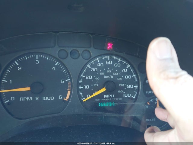44639627 :رقم المزاد ، 1GKDT13W412211453 vin ، 2001 Gmc Jimmy Sle مزاد بيع
