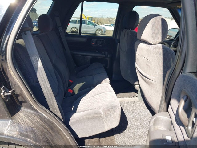 44639627 :رقم المزاد ، 1GKDT13W412211453 vin ، 2001 Gmc Jimmy Sle مزاد بيع