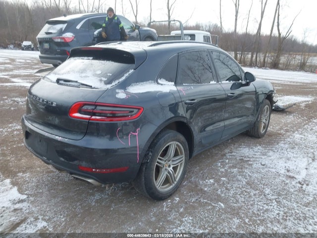 2017 PORSCHE MACAN WP1AA2A57HLB06400 Photo 3