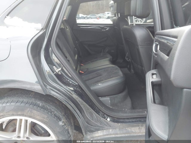 2017 PORSCHE MACAN WP1AA2A57HLB06400 Photo 7