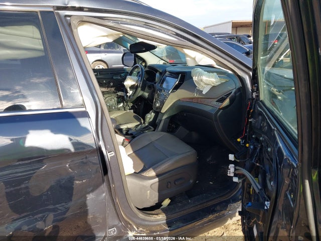 2018 HYUNDAI SANTA FE KM8SR4HF8JU273871 Photo 4