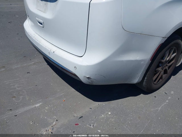 Продаж на аукціоні авто 2022 Chrysler Pacifica Touring L, vin: 2C4RC1BG0NR162433, номер лоту: 44639659