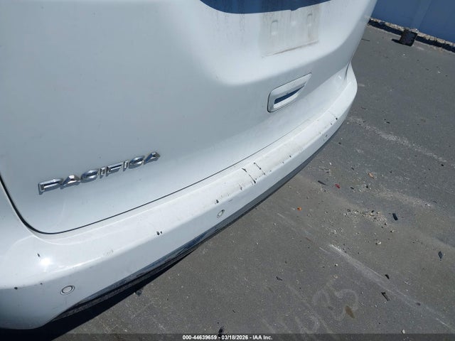 Продаж на аукціоні авто 2022 Chrysler Pacifica Touring L, vin: 2C4RC1BG0NR162433, номер лоту: 44639659