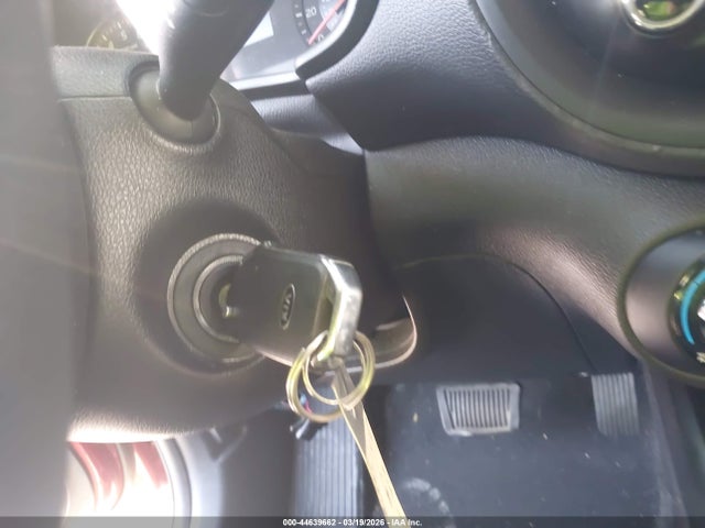 KNDJ23AU2M7793588 KIA SOUL LX