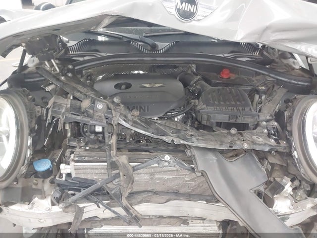2016 MINI CLUBMAN WMWLN9C52G2E48054 Photo 9