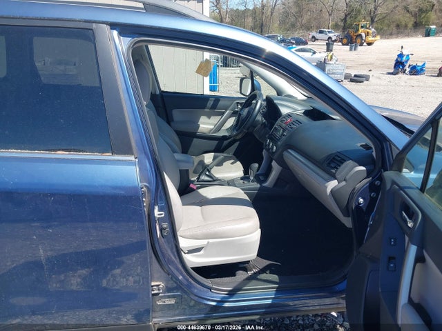 44639670 :رقم المزاد ، JF2SJAHC0EH487060 vin ، 2014 Subaru Forester 2.5i Limited مزاد بيع