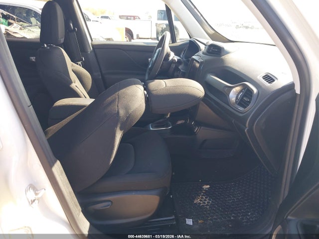 Jeep Renegade Latitude 4x4 2023 ZACNJDB15PPP67070 Image 5