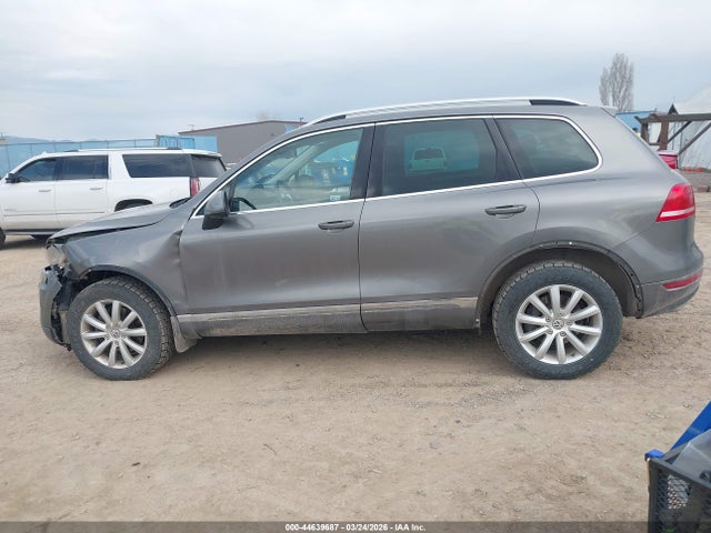 2012 Volkswagen Touareg Tdi Sport მანქანა იყიდება აუქციონზე, vin: WVGEK9BP0CD006274, აუქციონის ნომერი: 44639687