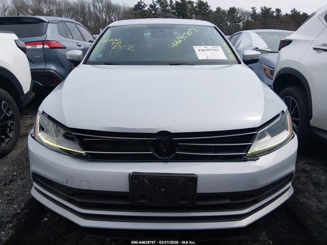 Aukcja sprzedaży 2017 Volkswagen Jetta 1.4t Se, vin: 3VWDB7AJXHM393474, numer aukcji: 44639707