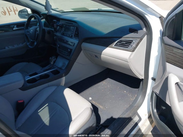 Hyundai Sonata Limited 2015 5NPE34AF2FH162005 Image 5