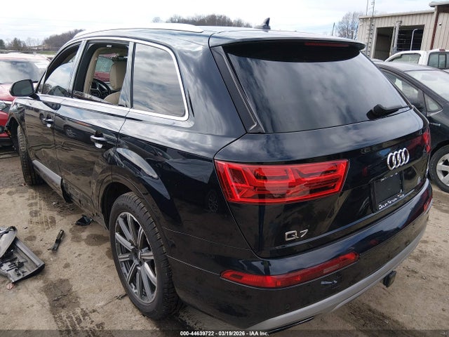 44639722 :رقم المزاد ، WA1VAAF77HD029569 vin ، 2017 Audi Q7 3.0t Premium مزاد بيع