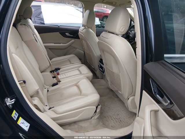 44639722 :رقم المزاد ، WA1VAAF77HD029569 vin ، 2017 Audi Q7 3.0t Premium مزاد بيع