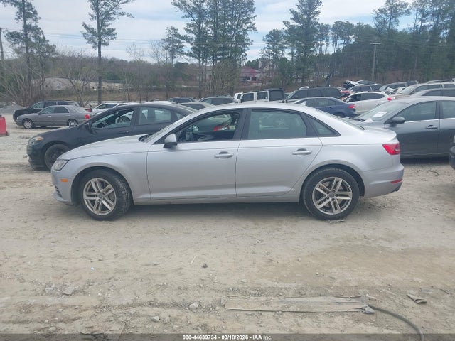 Aukcja sprzedaży 2017 Audi A4 2.0t Premium, vin: WAUANAF42HN032420, numer aukcji: 44639734