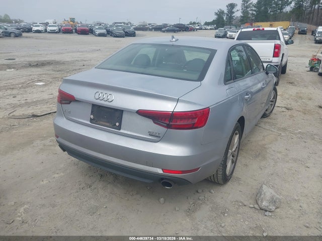 2017 AUDI A4 WAUANAF42HN032420 Photo 3